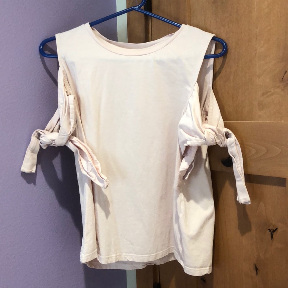 Tie sleeve T-shirt